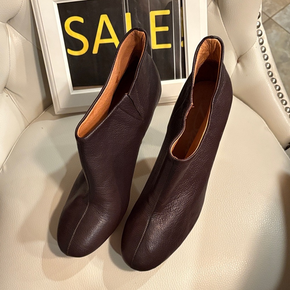 Chic Dark Brown Ankle Booties - image 1